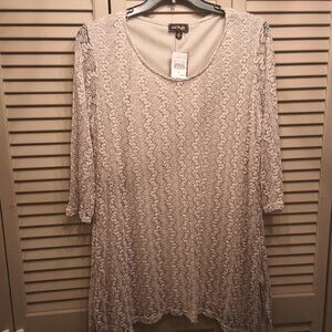 Cal Style Gold Squiggle Lace Tunic XL